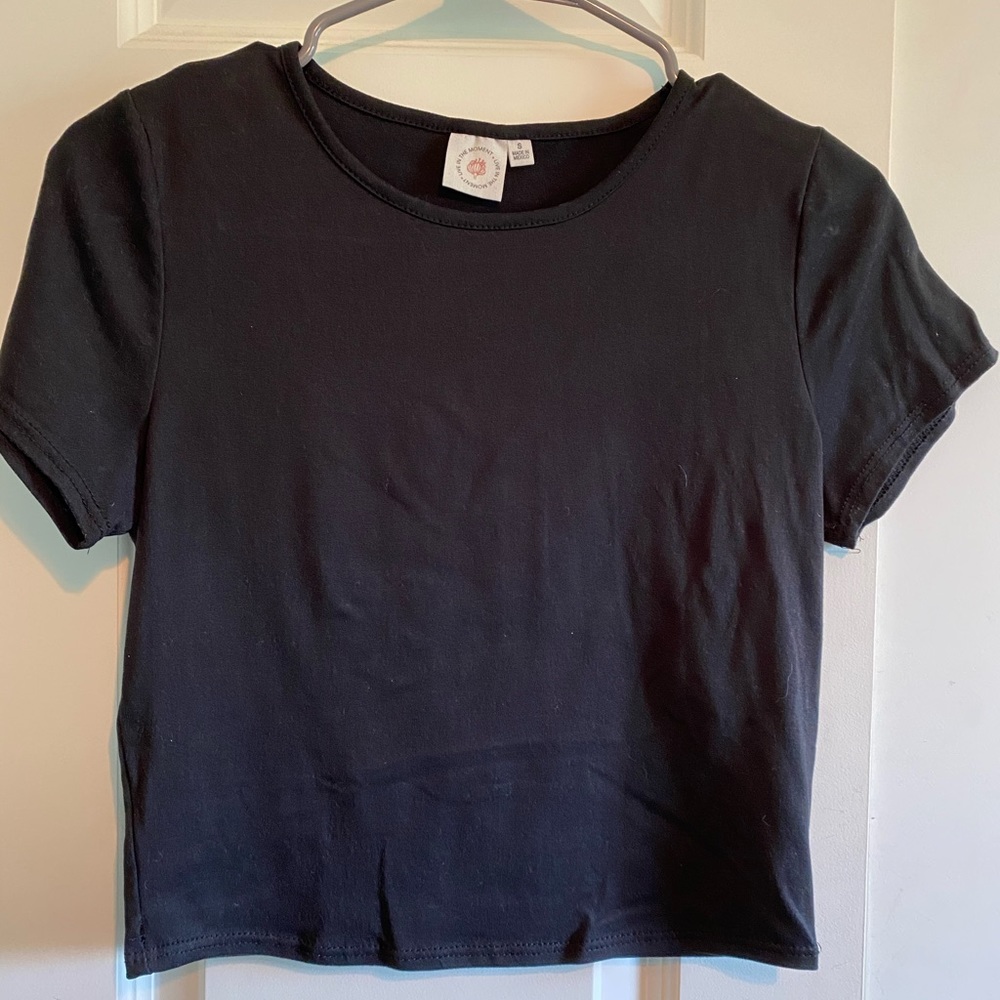 Black stretchy crop top
